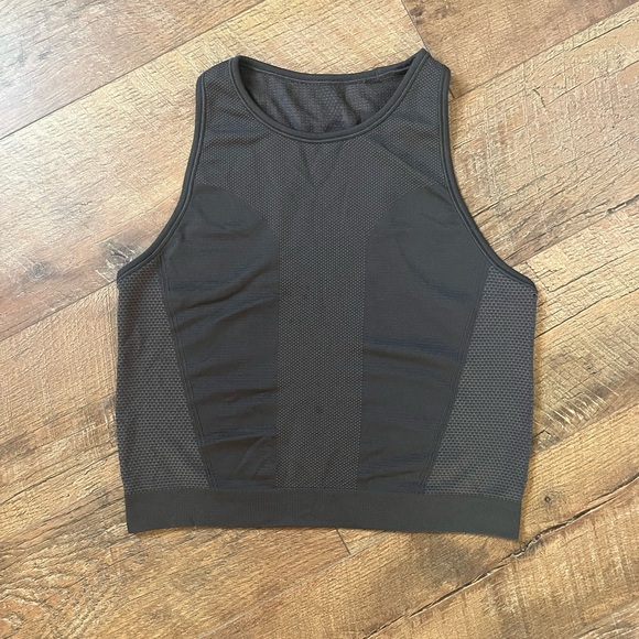 lululemon athletica Tops - Lululemon contoured tank